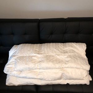 Fieldcrest down comforter